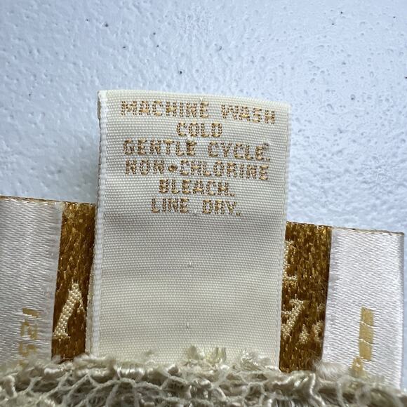 Victoria’s Secret Floral Lace Tank Top Size Medium Vintage Made In USA - Picture 4 of 7